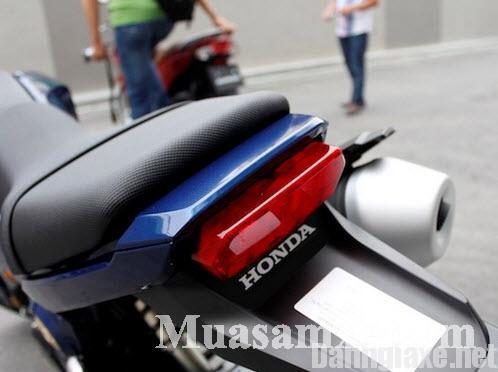 Chọn MSX hay FZ 150i, Honda hay Yamaha?