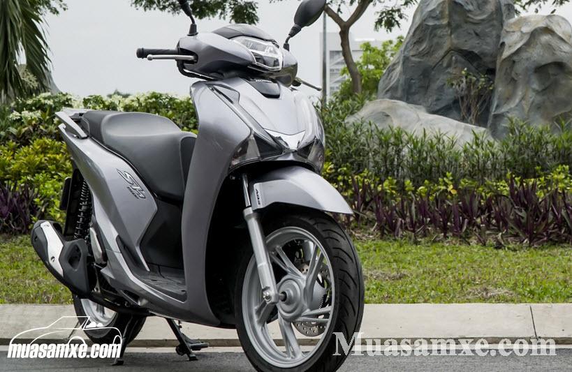 Cảm nhận Honda SH150i trên đường phố Sài Gòn với phiên bản 2017 1