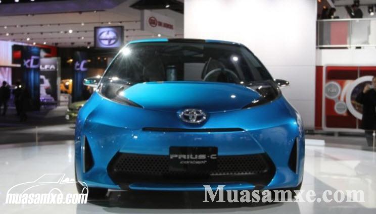 Đánh giá xe Toyota Prius C 2017: nâng cấp mạnh cho mẫu Hybrid 1