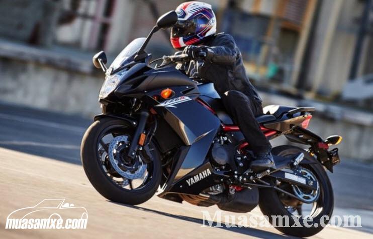 Đánh giá xe Yamaha FZ6R 2017: Mẫu mô tô phù hợp cho người mới 1