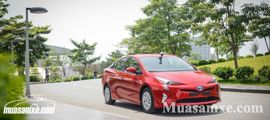 Toyota Prius chạy hết bao nhiêu lít nhiên liệu/100km? 1