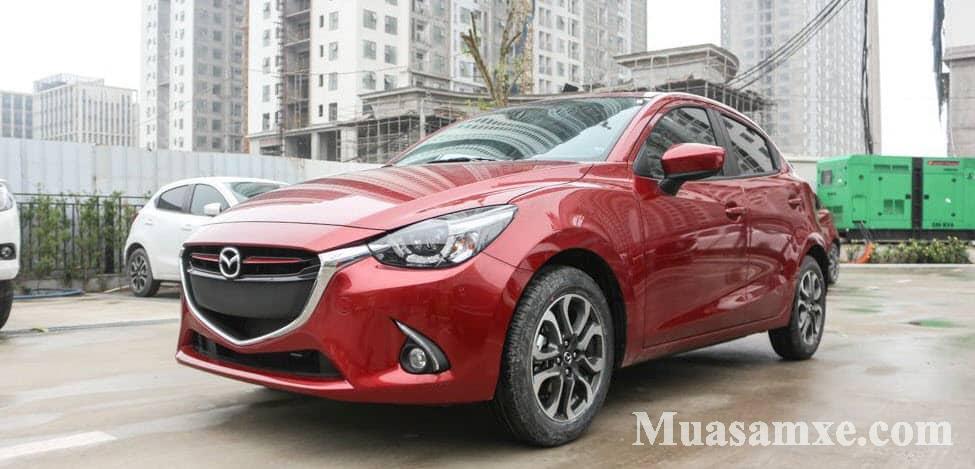 Đánh giá ngoại thất Mazda 2 2018 kèm động cơ vận hành 1
