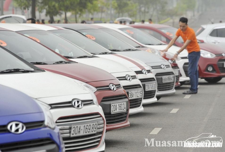 Doanh nghiệp ô tô trong nước khó khăn khi xe nhập rộng cửa về Việt Nam