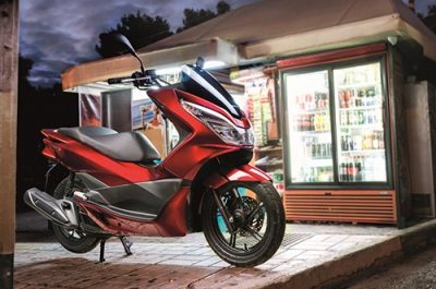 Đánh giá xe Honda PCX 2017 125cc cùng khả năng vận hành