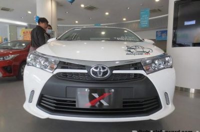 Toyota Corolla Altis X giá bao nhiêu? nội ngoại thất & vận hành