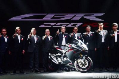 Cận cảnh thực tế Honda CBR250RR 2016 vừa ra mắt tại Indonesia
