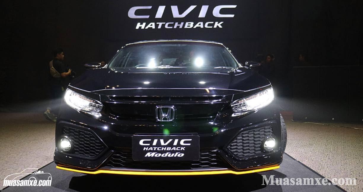 Honda Civic hatchback 2017 chốt giá 764 triệu tại Thái Lan