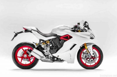 Ducati SuperSport 2017 giá bao nhiêu?