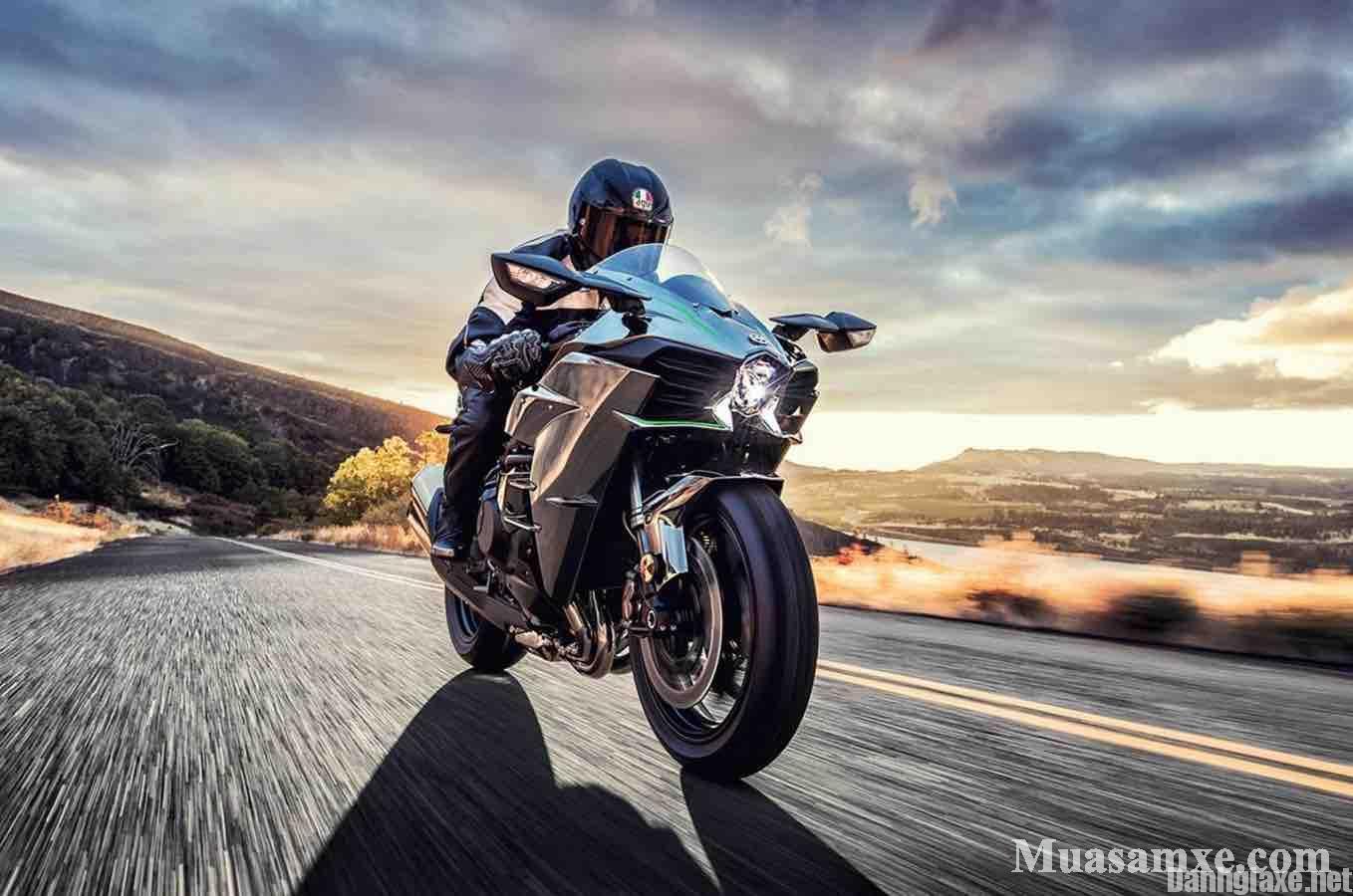 Kawasaki đồng loạt ra mắt Ninja H2, Ninja H2 Carbon và Ninja H2R 2017