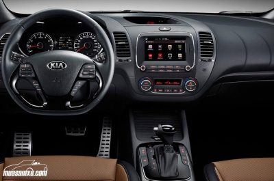 Đánh giá nội thất xe Kia Cerato 2017 và trang bị động cơ