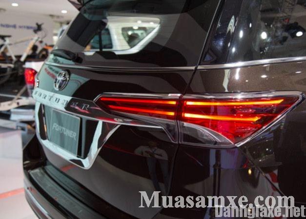 Thông số kỹ thuật và hình ảnh nội ngoại thất xe Toyota Fortuner 2017