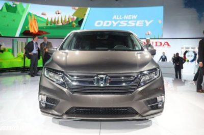 Đánh giá xe Honda Odyssey 2018 về thiết kế nội ngoại thất và giá bán