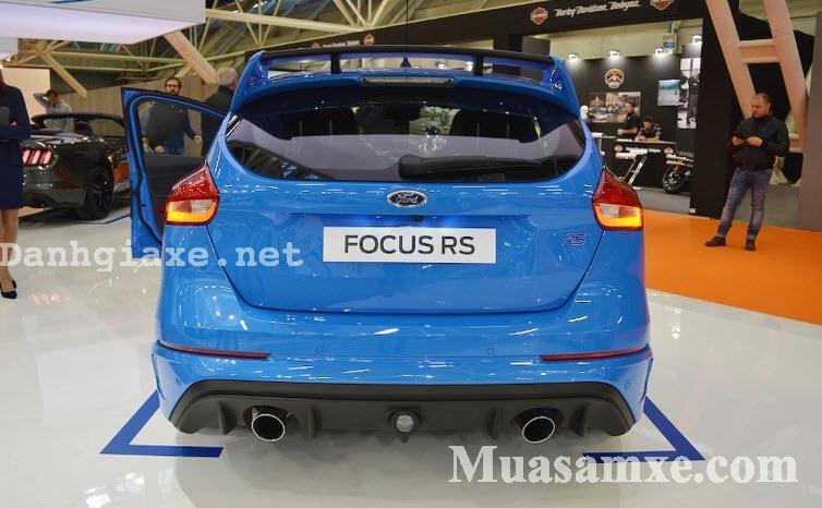 Guide to Ford Focus RS Specs Options  Packs