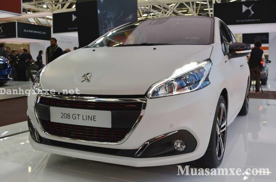  Valoración del coche Peugeot GT Line en términos de especificaciones, interior y exterior y precio