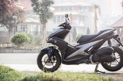 Yamaha NVX có mấy màu? Màu nào bán chạy nhất? giá bao nhiêu?