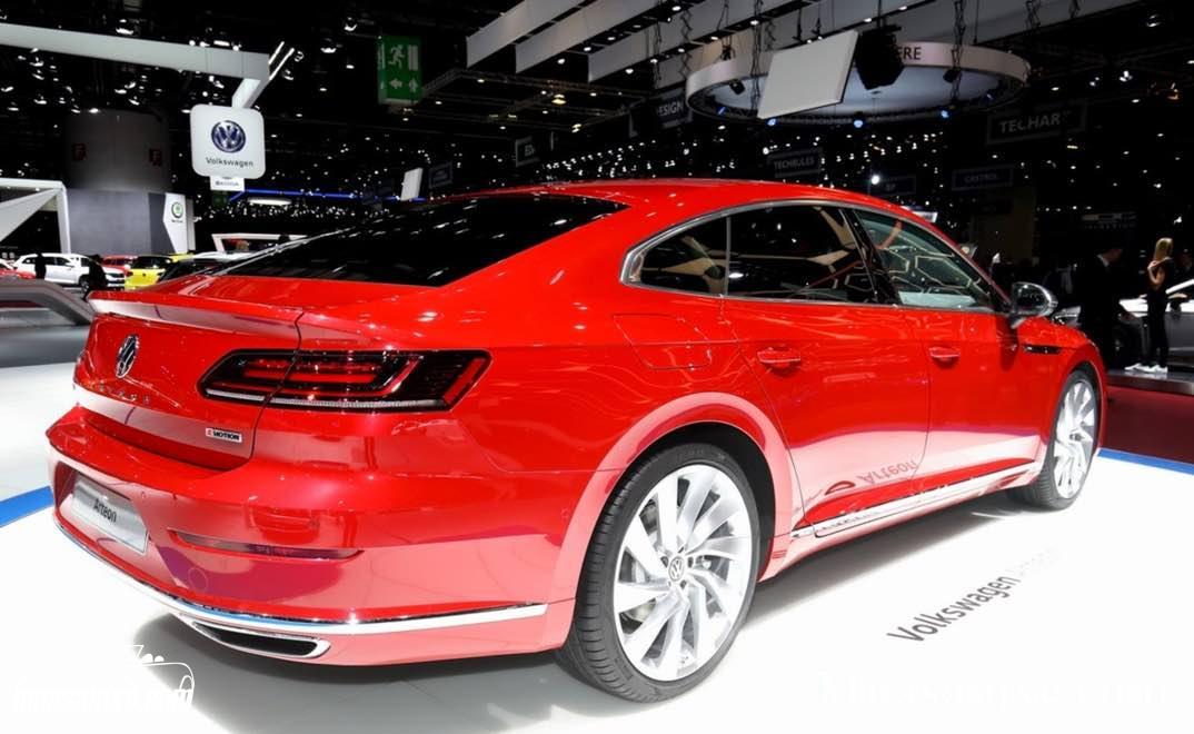 Volkswagen Arteon 2018 giá bao nhiêu? Đánh giá Volkswagen Arteon 2018: Mẫu xe Sport sedan hoàn toàn mới!