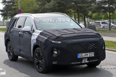 Hyundai Santa Fe 2018 lộ ảnh trên đường chạy thử