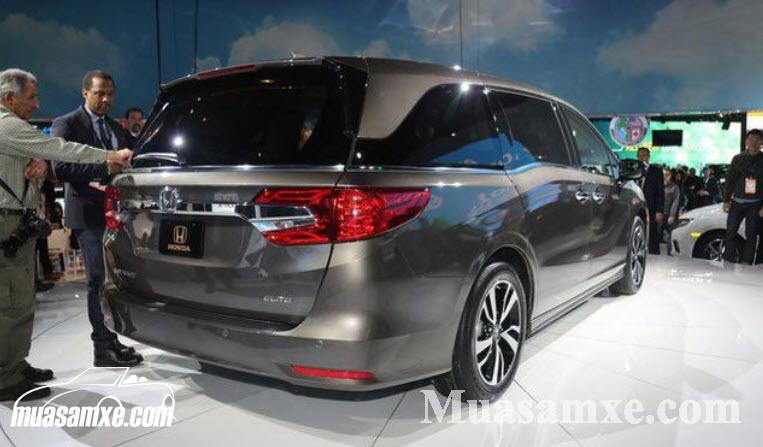 Honda Odyssey 2018 giá từ 30.890 USD chính thức được bày bán trên thị trường 3