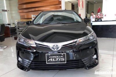 Giá xe Toyota Altis 2018 kèm chi phí lăn bánh và lãi suất mua trả góp