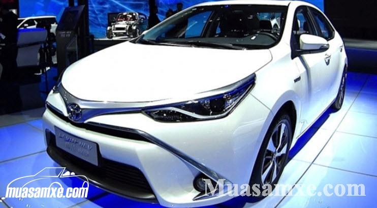 Toyota Altis 2018 giá bao nhiêu? Thiết kế nội ngoại thất có gì mới