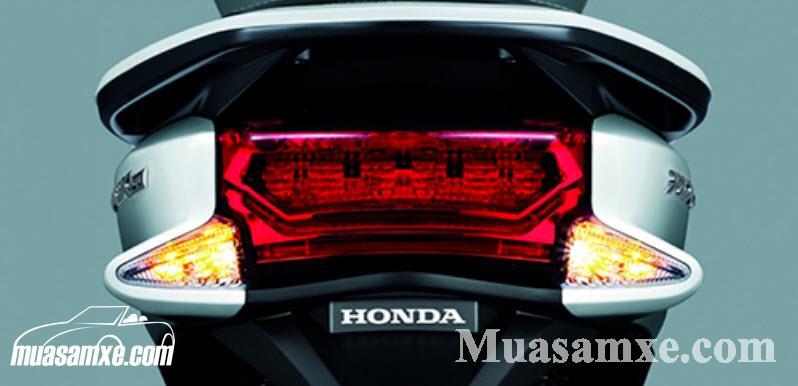 Đánh giá xe Honda PCX 150 2017 cùng hình ảnh thiết kế & giá bán thị trường 8