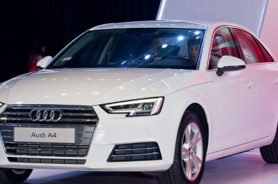 Giá xe Audi A4 2017 lăn bánh ra biển tại Hà Nội & TP.HCM bao nhiêu?