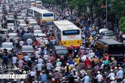 Hà Nội cấm xe máy từ năm 2030: Mất gì và được gì? dân đi bằng gì?