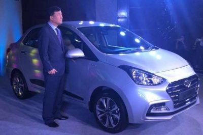 Đánh giá xe Hyundai Grand i10 2017 sedan cùng giá bán mới nhất tại Việt Nam