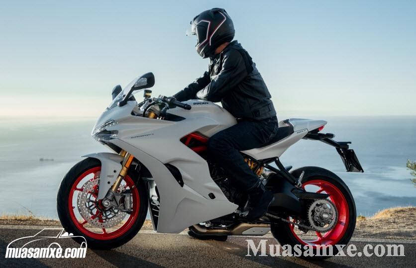 Đánh giá xe Ducati SuperSport 2018 về thiết kế vận hành & giá bán mới nhất 3