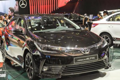 Cận cảnh chi tiết Toyota Corolla Altis 2018 từ ngoại thất đến nội thất tại Việt Nam