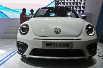 Đánh giá xe Volkswagen Beetle Dune 2018 hình ảnh thiết kế & giá bán tại Việt Nam