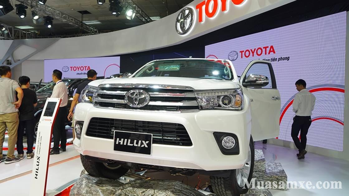 Cập nhật giá xe Hilux 2018 tháng 11/2017 mới nhất tại đại lý Toyota Hà Nội & TP.HCM 1