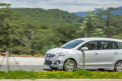 Tầm giá 550 triệu nên mua Toyota Vios hiện đại hay Suzuki Ertiga thực dụng?