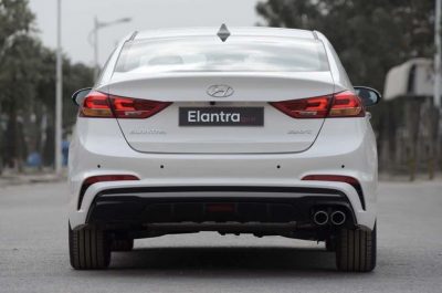 Đánh giá xe Hyundai Elantra Sport 2018 thế hệ mới vừa ra mắt tại Việt Nam