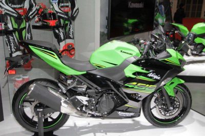 Đánh giá Kawasaki Ninja 400 2019 về động cơ và khả năng vận hành