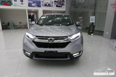 Khách mua Honda CR-V 2018 bị ép mua thêm 50 triệu gói phụ kiện?