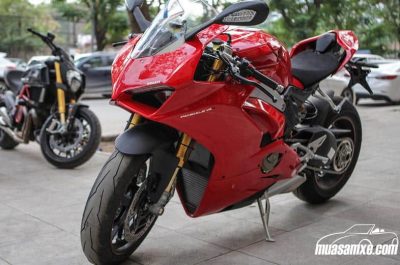 Cận cảnh siêu mô tô Ducati Panigale V4 S đầu tiên tại Việt Nam