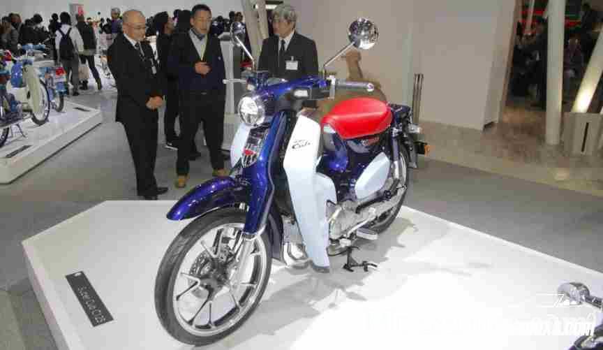 Honda Super Cub C125 đầu tiên về Việt Nam giá gần 100 triệu  Xe máy