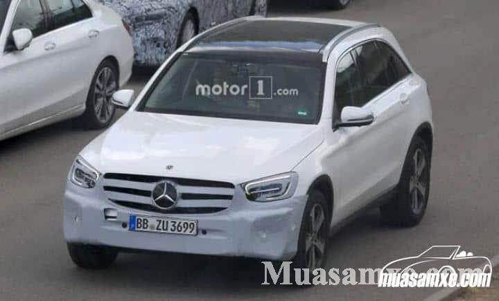 Đánh giá xe Mercedes-Benz GLC 2019 qua những hình ảnh chạy thử trên phố