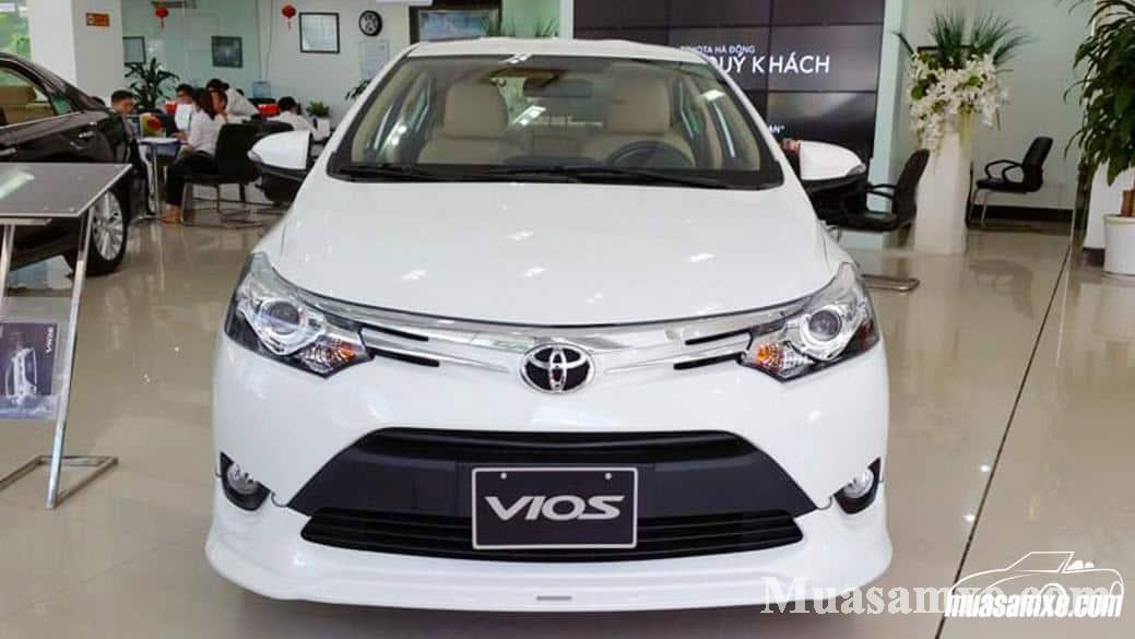 Vì sao Toyota Vios nghèo tiện nghi, kém an toàn lại bán chạy nhất thị trường?