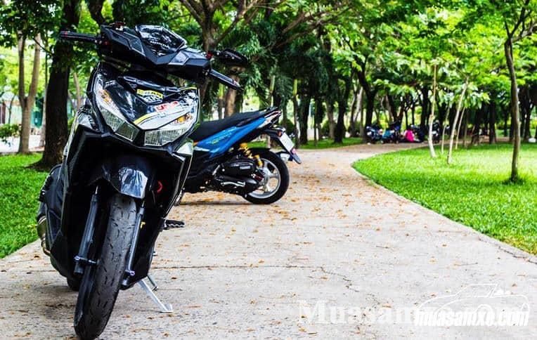 Cận cảnh Honda Vario 150 độ dàn áo Full Black của một biker Việt 1
