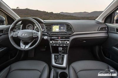 Đánh giá Hyundai Elantra 2019 thế hệ mới về nội ngoại thất kèm giá bán