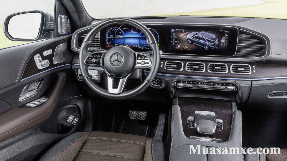 Hệ thống thông tin giải trí với 2 màn hình 12,3 inch của Mercedes-Benz GLE 2019