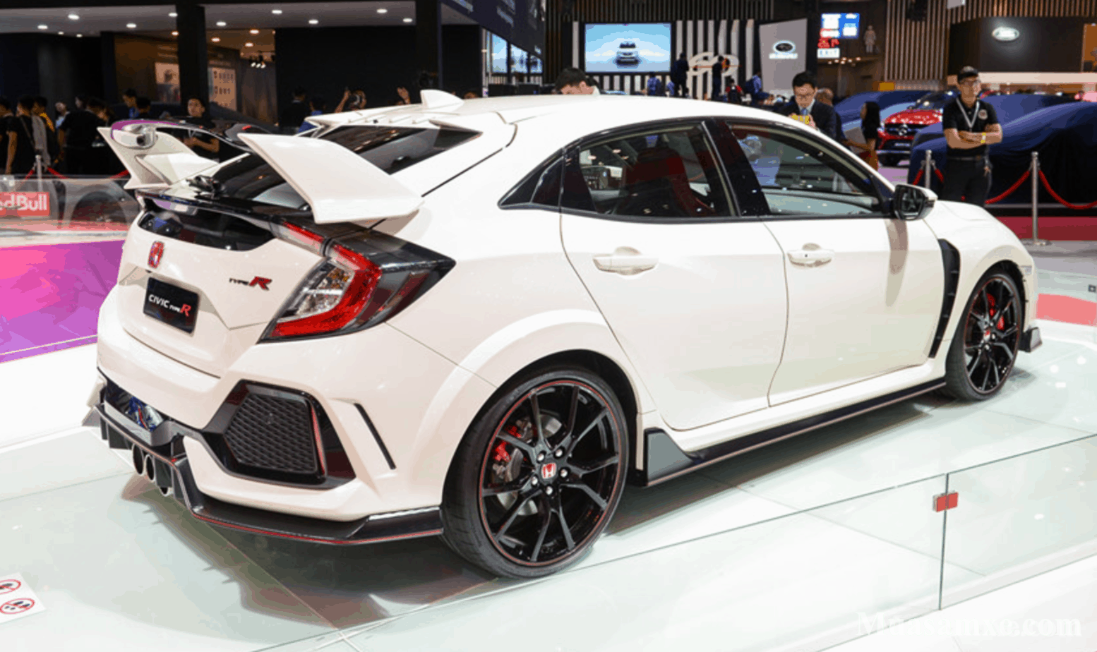 2019-honda-civic-type-r-12 - MuasamXe.com