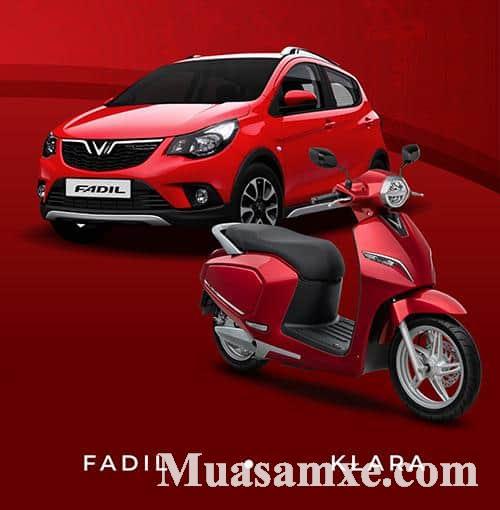 Ôtô cỡ nhỏ Fadil và xe máy điện Klara xuất hiện trên bảng quảng cáo tại một toà nhà ở Hà Nội. 