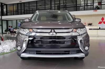 Chi tiết Mitsubishi Outlander 2019 bản tiêu chuẩn lắp ráp trong nước