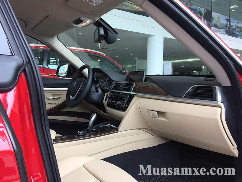 hàng ghế trước BMW 320i GT 2018