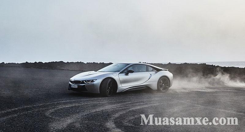 Khả năng tăng tốc BMW I8 2019