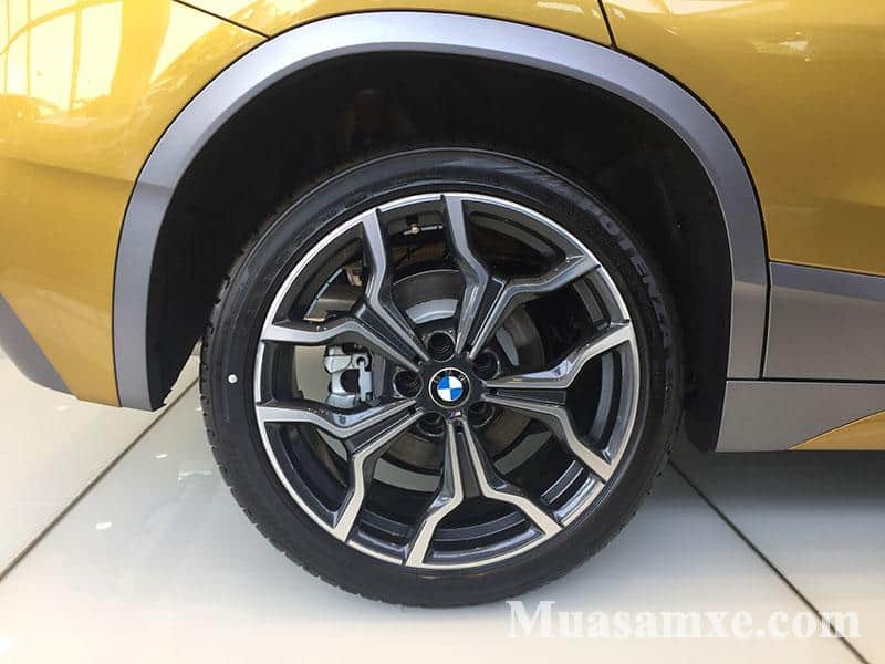 Mâm xe hình chữ Y trên BMW X2