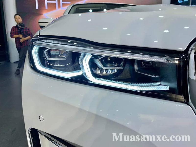 Đèn pha LED được thiết kế mỏng hơn và hiện đại hơn trên BMW 740Li 2019